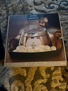 Studio Mercantile Silver Electric S'more Maker - Silver